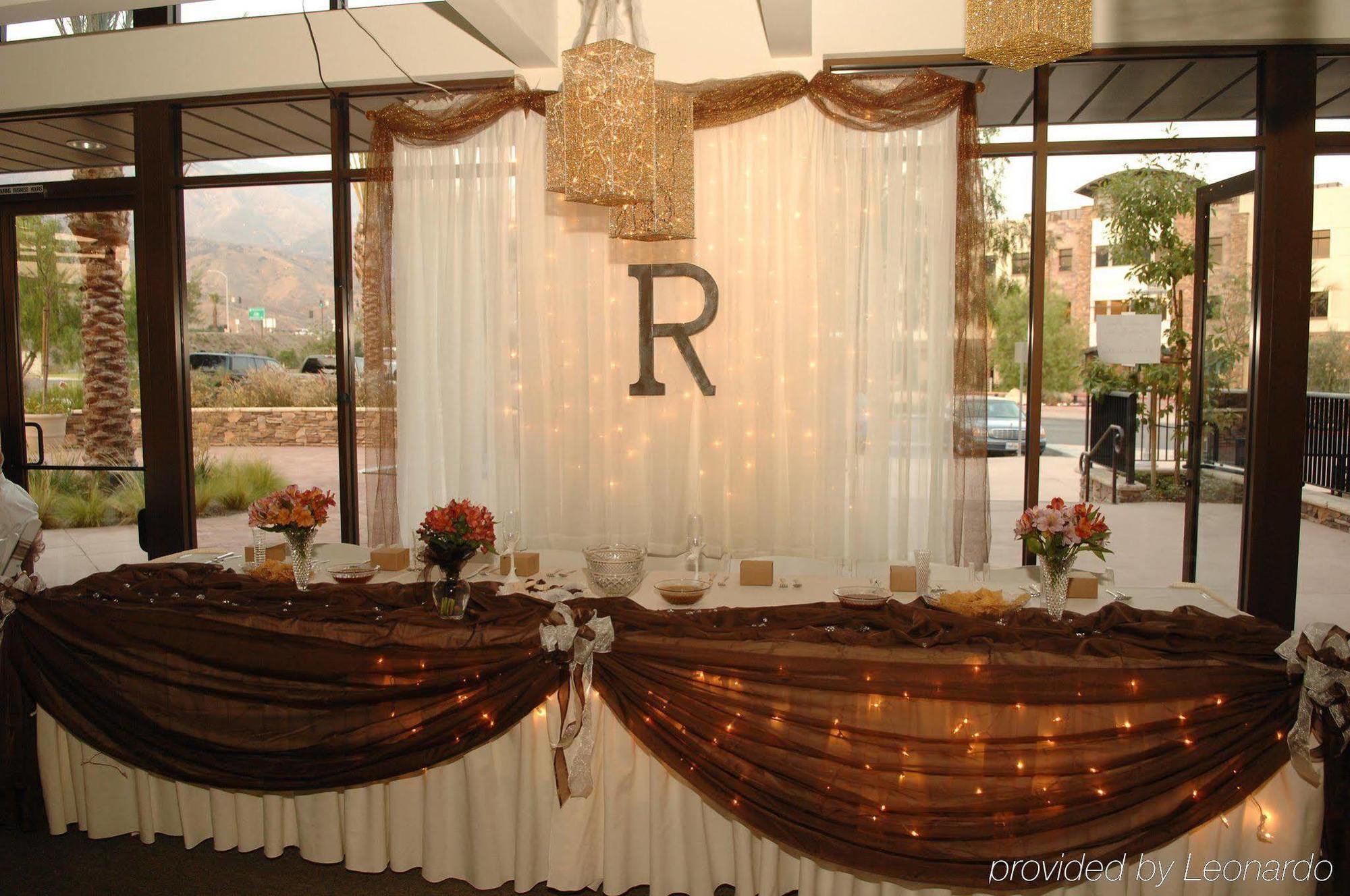 Hampton Inn & Suites Highland San Bernardino Restaurante foto